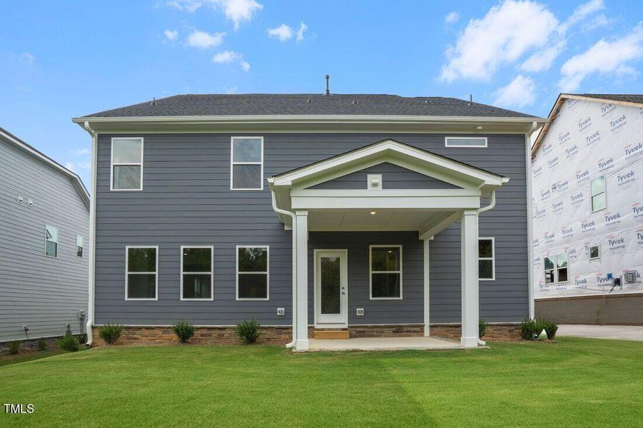 silverstone-wayland-lot-357-backyard silverstone-wayland-lot-357-backyard