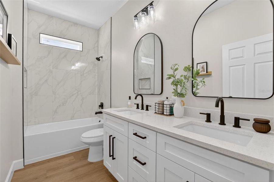 Furnished interior view inside a new home in , Plant City (Image 37).