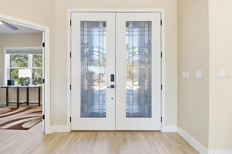 Spacious, unfurnished interior of a new home in , Lecanto (Image 27).