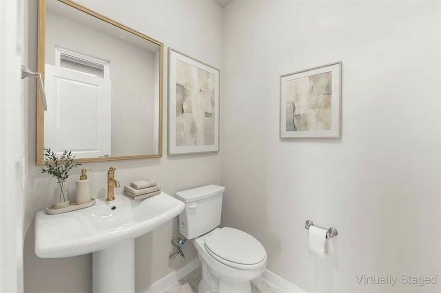 2013 Aldrich Mews powder room Catalapa (4)