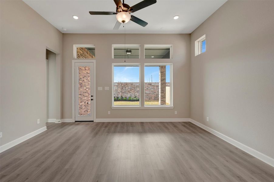 Spacious, unfurnished interior of a new home in Grange 45' Homesites, Katy (Image 21).