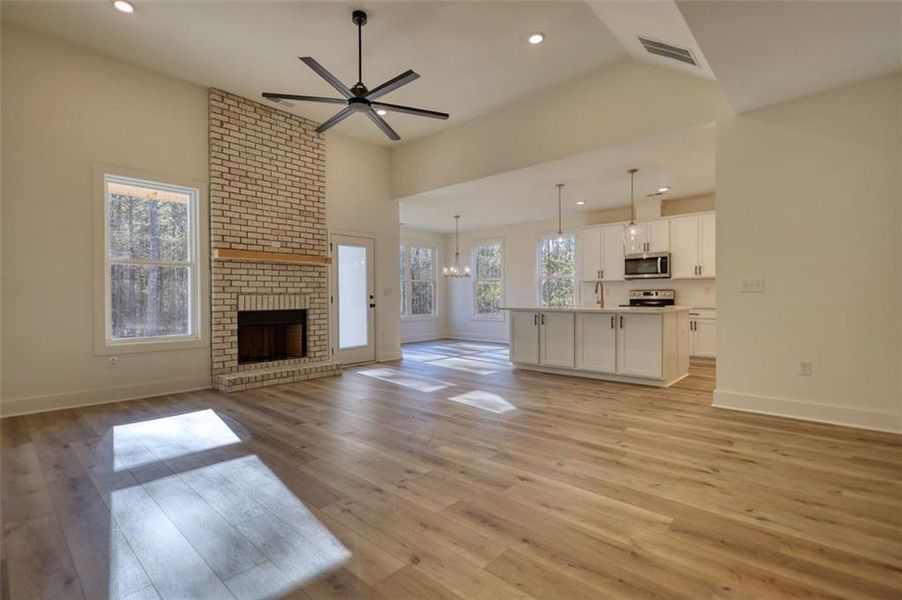 Spacious, unfurnished interior of a new home in , Mansfield (Image 45). Spacious, unfurnished interior of a new home in , Mansfield (Image 45).