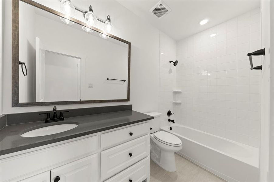 25. 2835 Concord - 2ND Bath