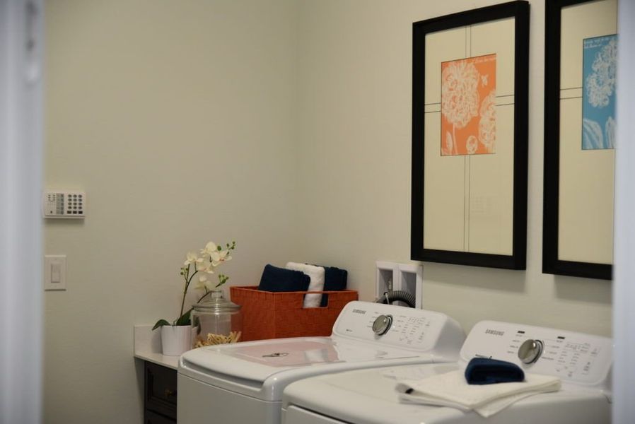 Furnished interior view inside a new home in Toscana, Palm Coast (Image 4).