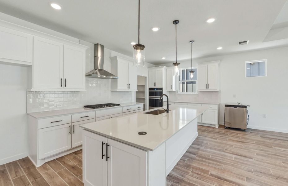 Furnished interior view inside a new home in Sun City Texas, Georgetown (Image 6).