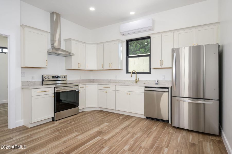 guest quarters kitchen