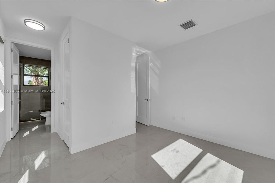 Spacious, unfurnished interior of a new home in , Fort Lauderdale (Image 21). Spacious, unfurnished interior of a new home in , Fort Lauderdale (Image 21).