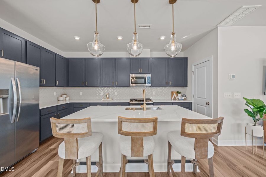 27-web-or-mls-IMG_6962 27-web-or-mls-IMG_6962