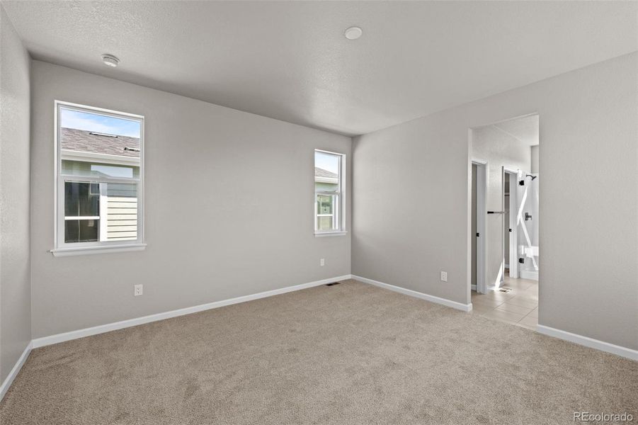 Spacious, unfurnished interior of a new home in Painted Prairie, Aurora (Image 20).