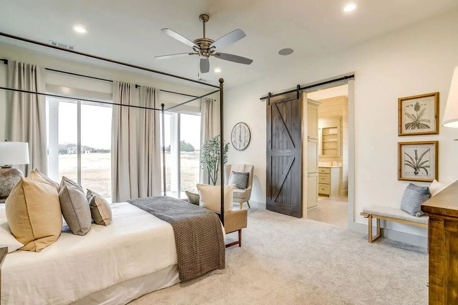 Representative furnished interior of a home built from the The Tiffany by Elmwood Custom Homes in Aledo Heights, Aledo (Image 11).