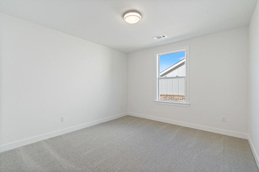 Spacious, unfurnished interior of a new home in Lockwood, Collierville (Image 30).