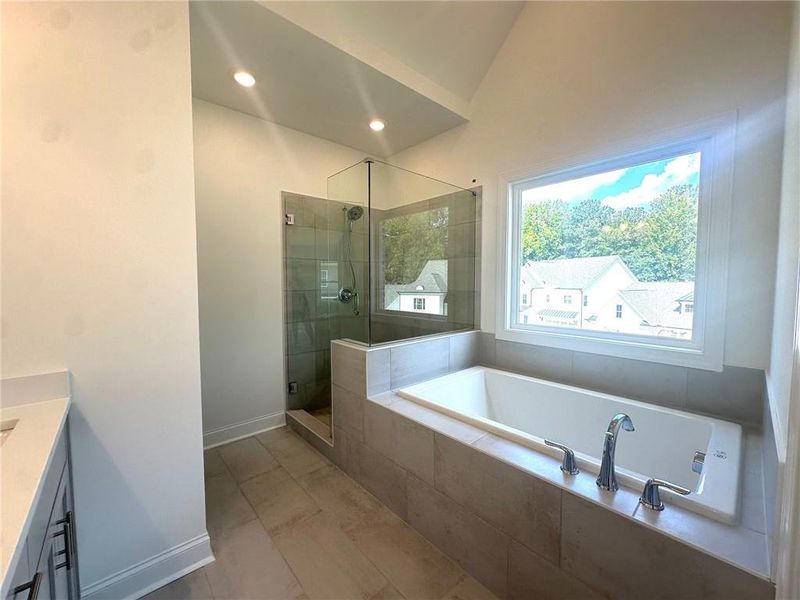 Furnished interior view inside a new home in Evanshire Townhomes, Duluth (Image 12).