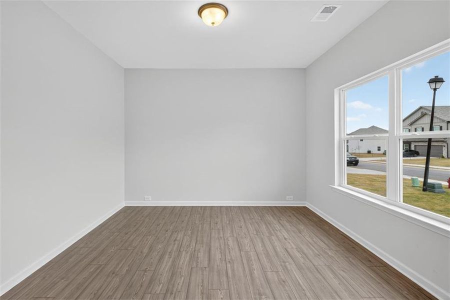 Spacious, unfurnished interior of a new home in Roxeywood Park, Winder (Image 28). Spacious, unfurnished interior of a new home in Roxeywood Park, Winder (Image 28).