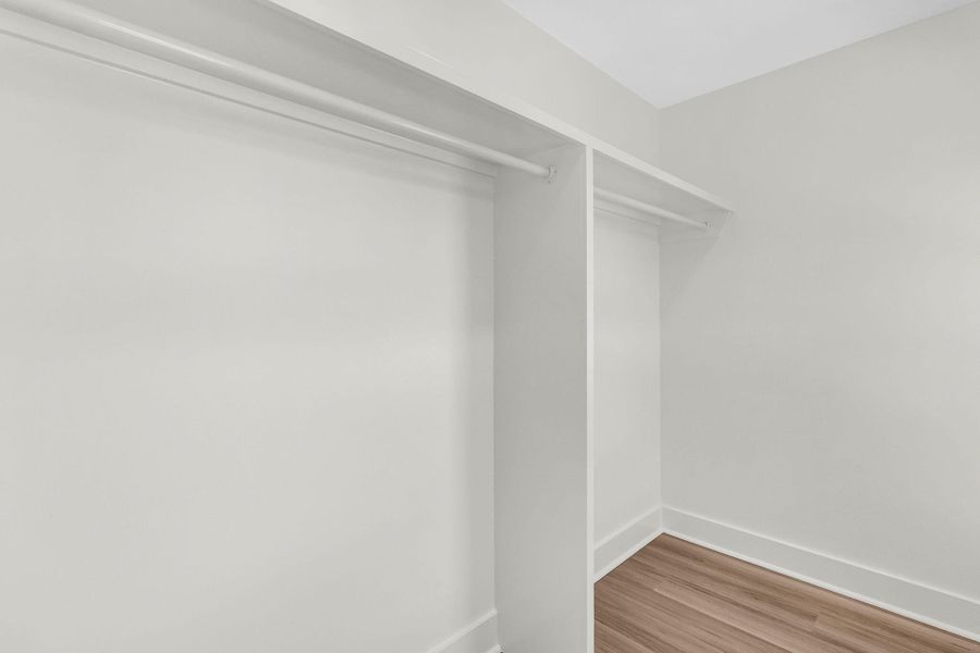 Spacious, unfurnished interior of a new home in , Charleston (Image 23).