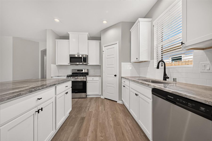 Furnished interior view inside a new home in La Segarra, Brookshire (Image 8).
