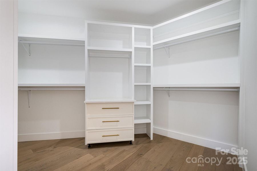 Image 32 of a home in .