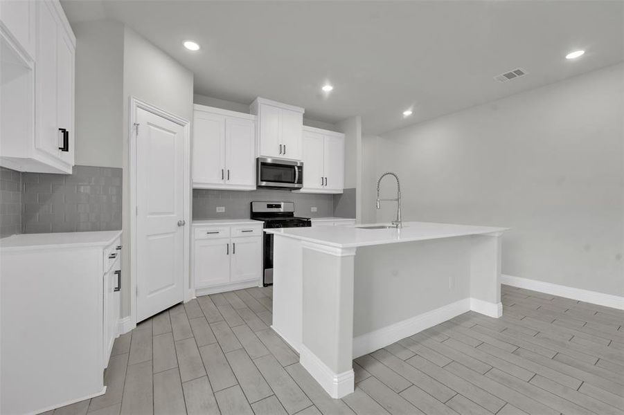 Furnished interior view inside a new home in , Princeton (Image 9).