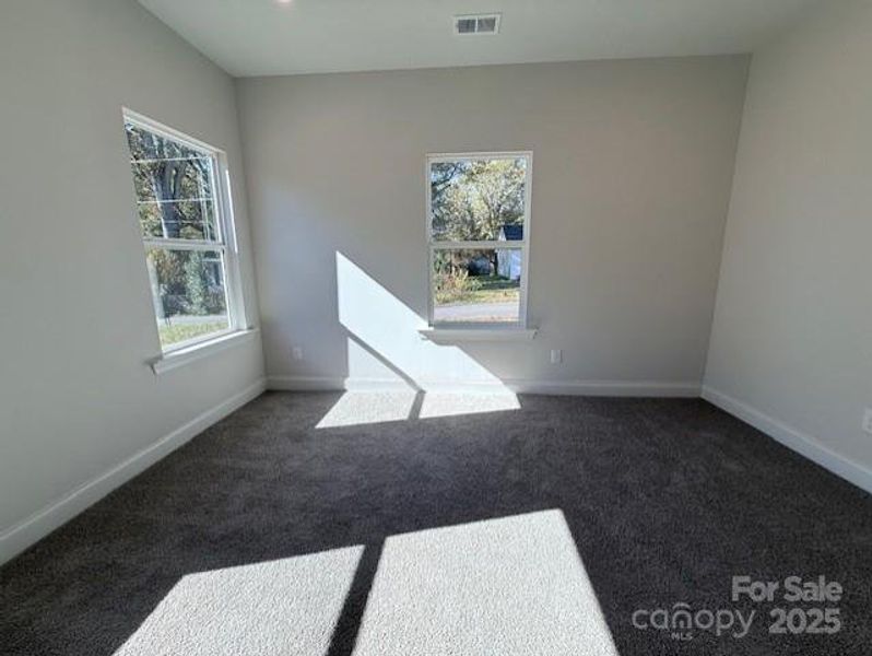 Spacious, unfurnished interior of a new home in , Gastonia (Image 30).