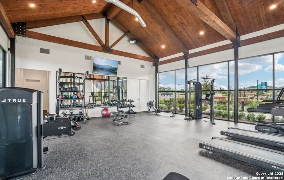 Community amenities in , San Antonio (Image 29).