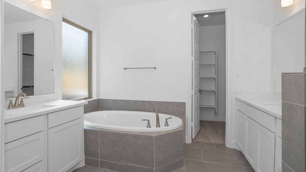 Furnished interior view inside a new home in StoneCreek Estates, Richmond (Image 6).