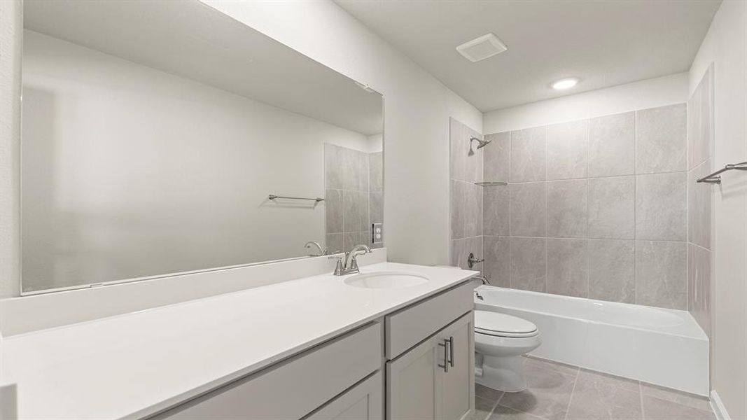 21. 1617 Gracehill - 2ND Bath