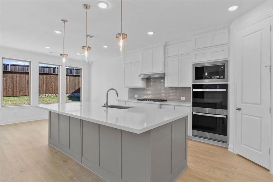 DAL_Saddle Star_Garza_2416 Judith Drive (7) DAL_Saddle Star_Garza_2416 Judith Drive (7)