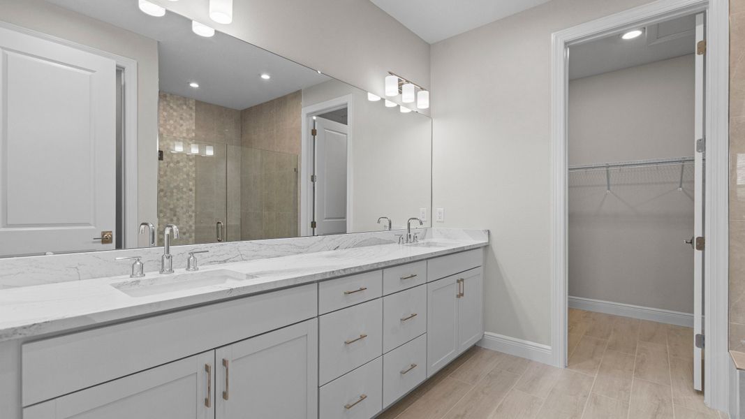 Owner's Bath Owner's Bath