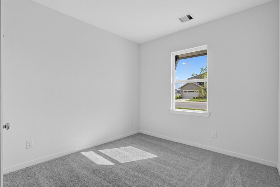 Spacious, unfurnished interior of a new home in Hockley Meadows, Hockley (Image 11).