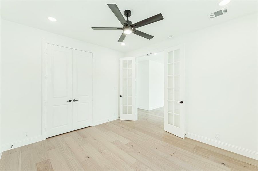 Spacious, unfurnished interior of a new home in Mosaic, Celina (Image 33).