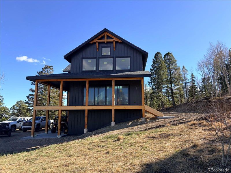 Image 14 of a home in . Image 14 of a home in .