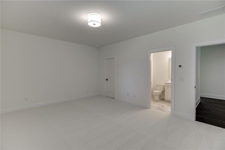 Spacious, unfurnished interior of a new home in , Buford (Image 59).
