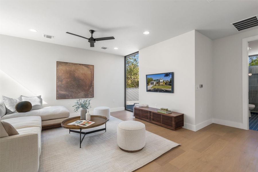 Second living room loft.