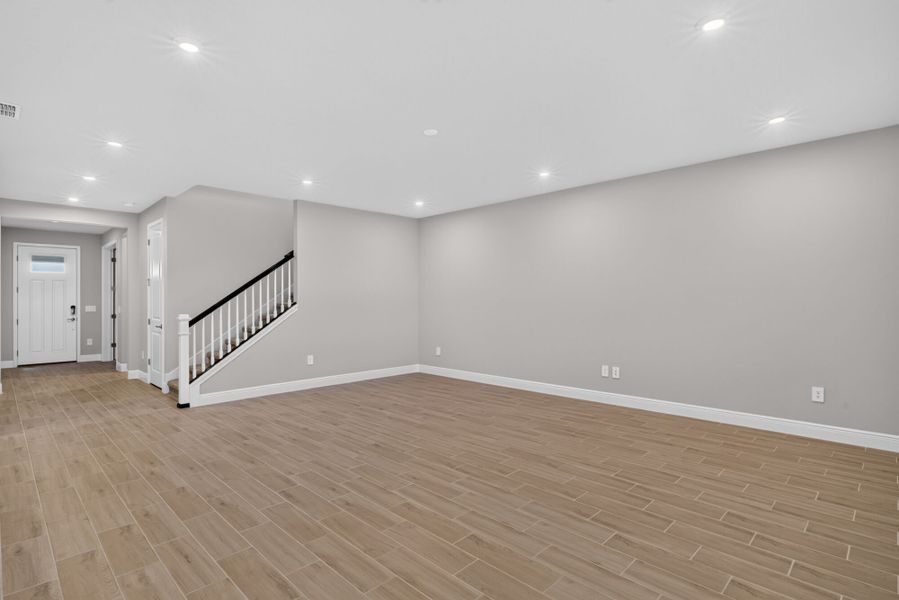Spacious, unfurnished interior of a new home in Crosswind Ranch, Parrish (Image 12). Spacious, unfurnished interior of a new home in Crosswind Ranch, Parrish (Image 12).
