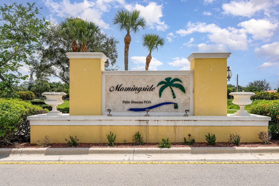 Image 21 of a home in Morningside.