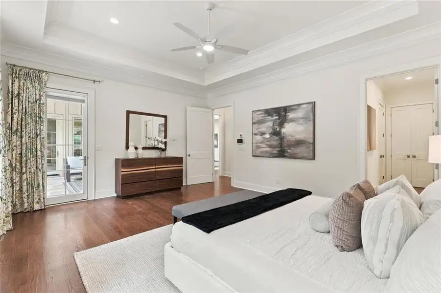 Furnished interior view inside a new home in , Sandy Springs (Image 19).