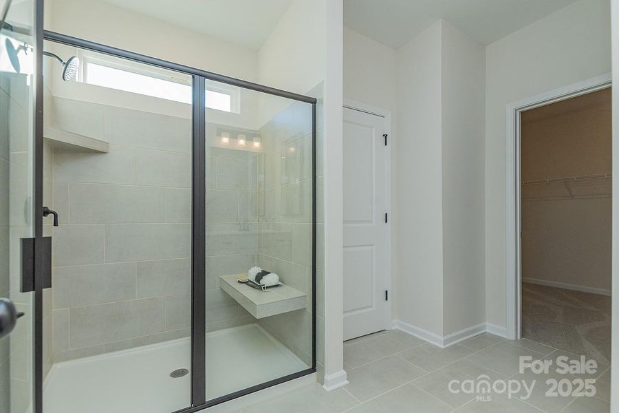 Image 23 of a home in Green Acres.