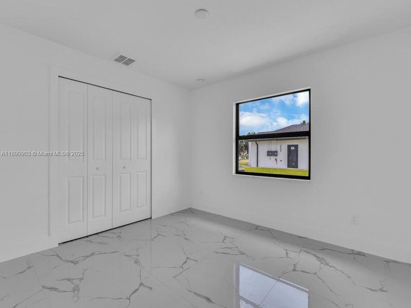 Image 21 of a home in .