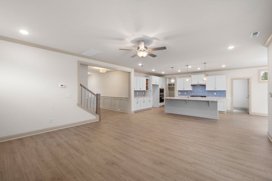 Representative unfurnished interior of a home built from the The Hampton by RobuckHomes in Baylee Ridge, Selma (Image 179).