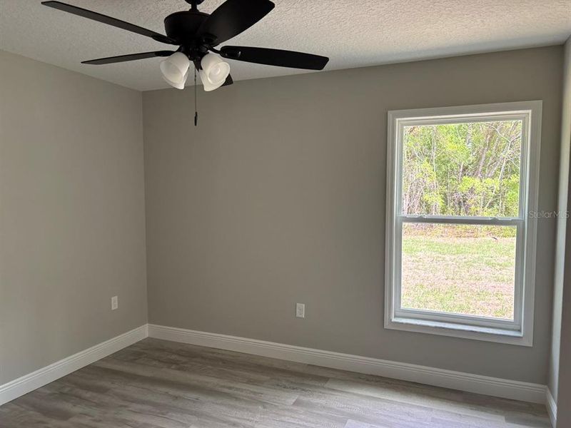 Spacious, unfurnished interior of a new home in , Dunnellon (Image 14).