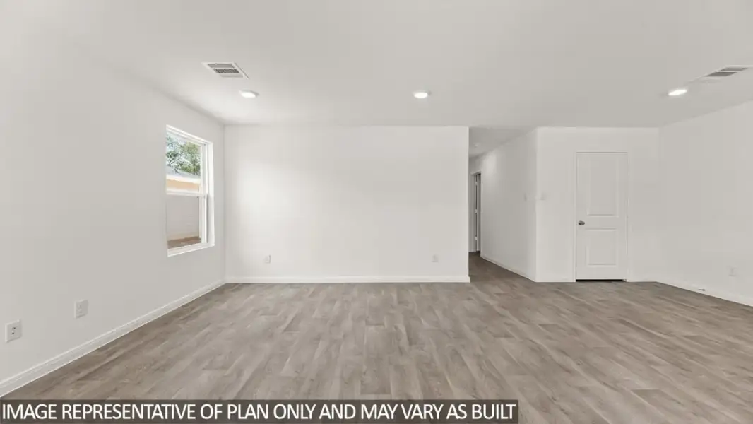 Spacious, unfurnished interior of a new home in Cartwright Mays, Crandall (Image 6).