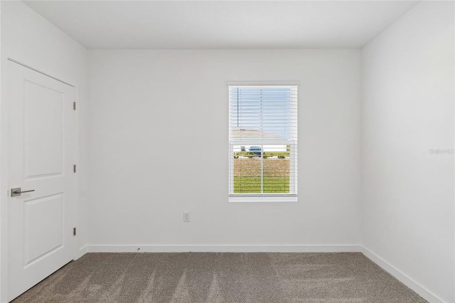 Spacious, unfurnished interior of a new home in Aspire at Glen Aire, Ocala (Image 22).