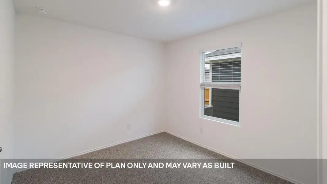 Spacious, unfurnished interior of a new home in Valverde, Bastrop (Image 11).