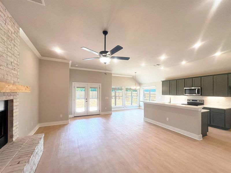 Furnished interior in a model home at Washington Meadows in Sherman (Image 17).