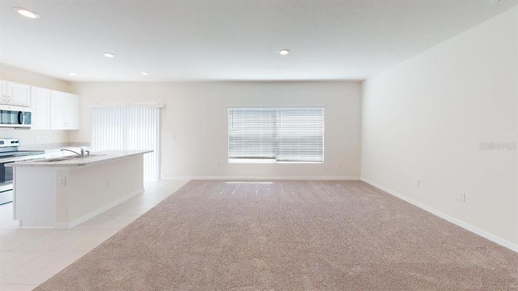 Spacious, unfurnished interior of a new home in Brookland Park, Auburndale (Image 15).