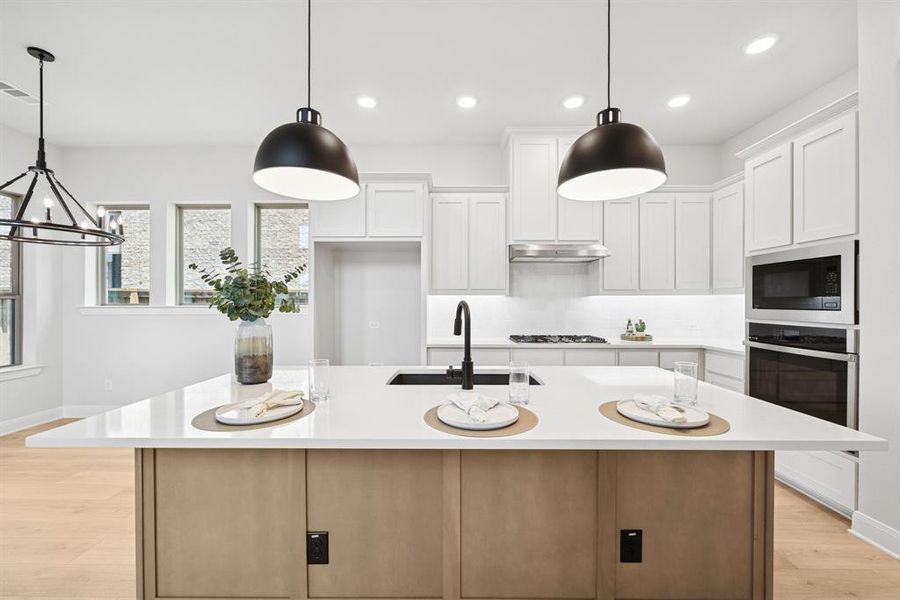 Furnished interior view inside a new home in Mantua Point Gardens, Van Alstyne (Image 4). Furnished interior view inside a new home in Mantua Point Gardens, Van Alstyne (Image 4).