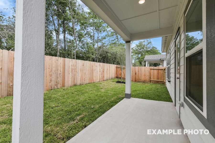 Exterior details and patio area of a home in Caney Creek Place, Conroe (Image 2). Exterior details and patio area of a home in Caney Creek Place, Conroe (Image 2).