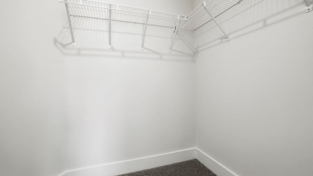 Spacious, unfurnished interior of a new home in Hidden Hills, Spartanburg (Image 31).
