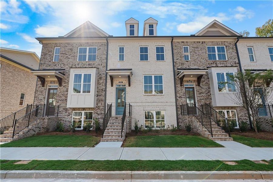 Image 47 of a home in Evanshire Townhomes.
