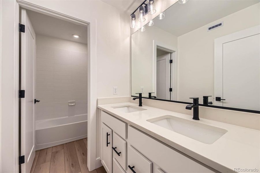 Furnished interior view inside a new home in , Elizabeth (Image 9).