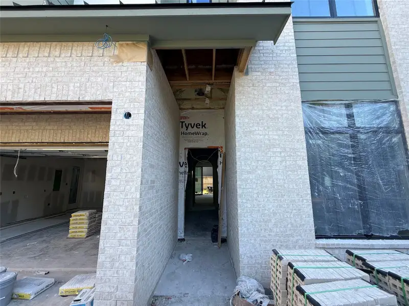 Welcome to 1021 Nadine! This beautiful 5-bed 5-bath new construction home is estimated to be complete by January 2027.